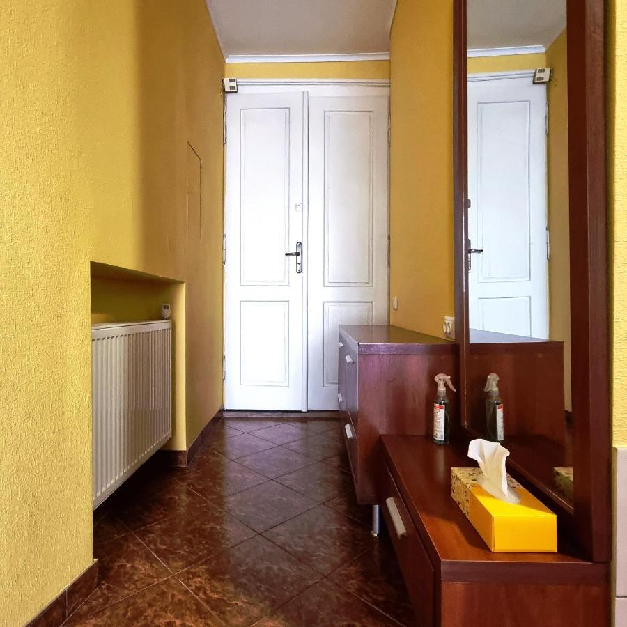 לבוב Cozy Apartment מראה חיצוני תמונה