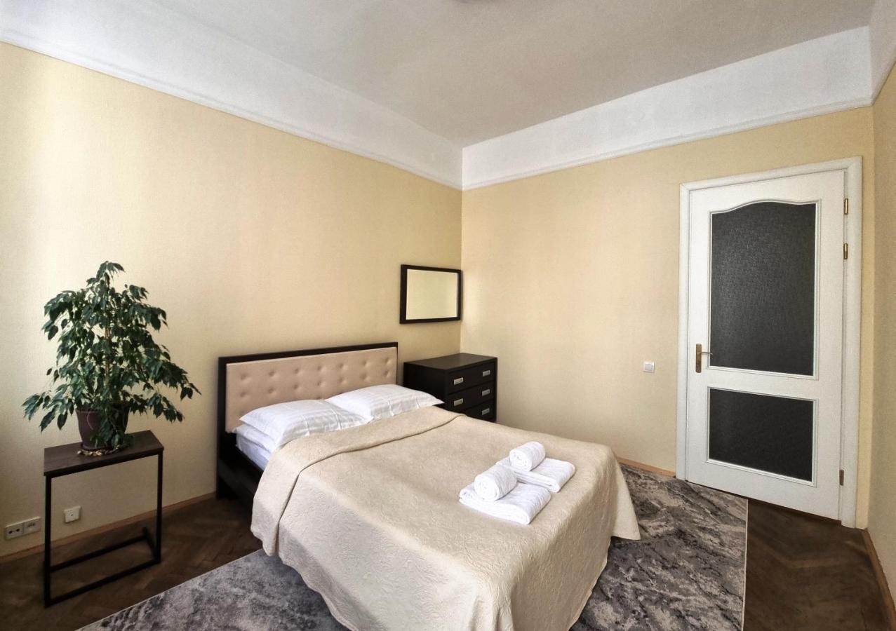 לבוב Cozy Apartment מראה חיצוני תמונה